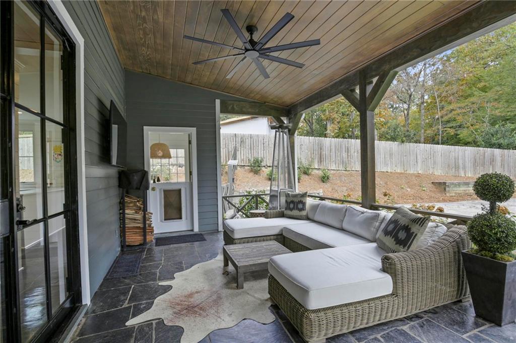 4087 Beechwood Drive NW