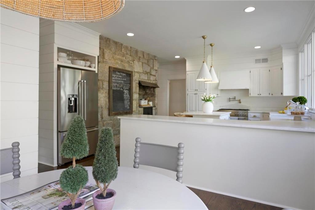 4087 Beechwood Drive NW