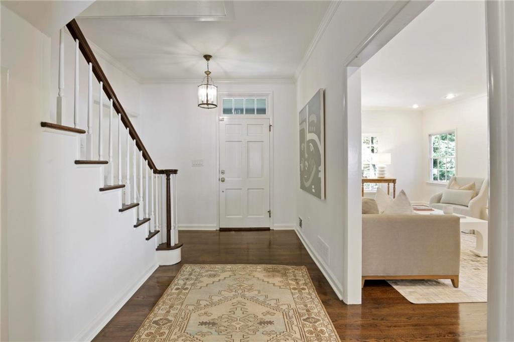 4087 Beechwood Drive NW