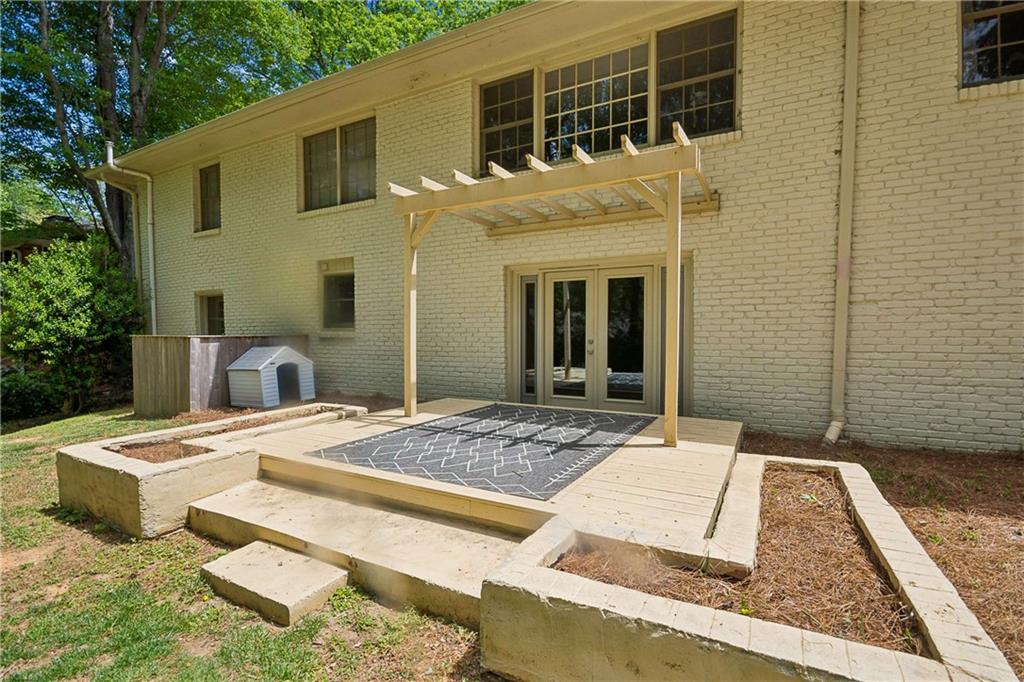 6748 Brandon Mill Road