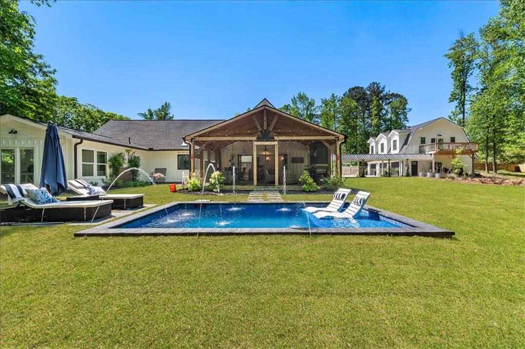 178 Sedalia Court