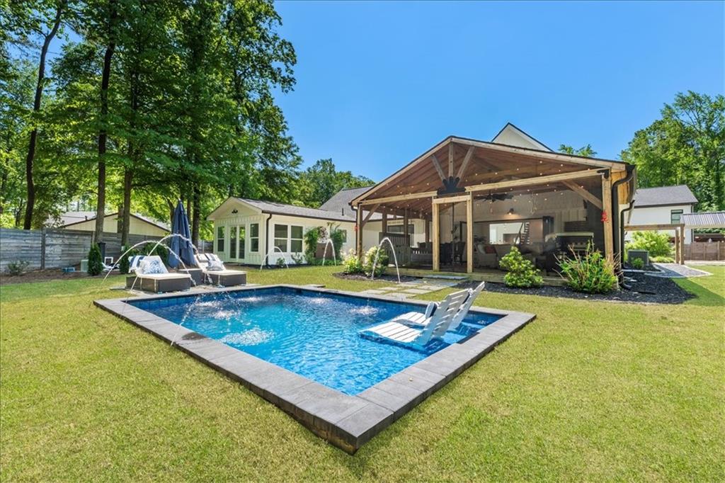 178 Sedalia Court