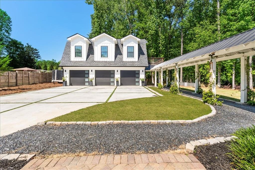 178 Sedalia Court