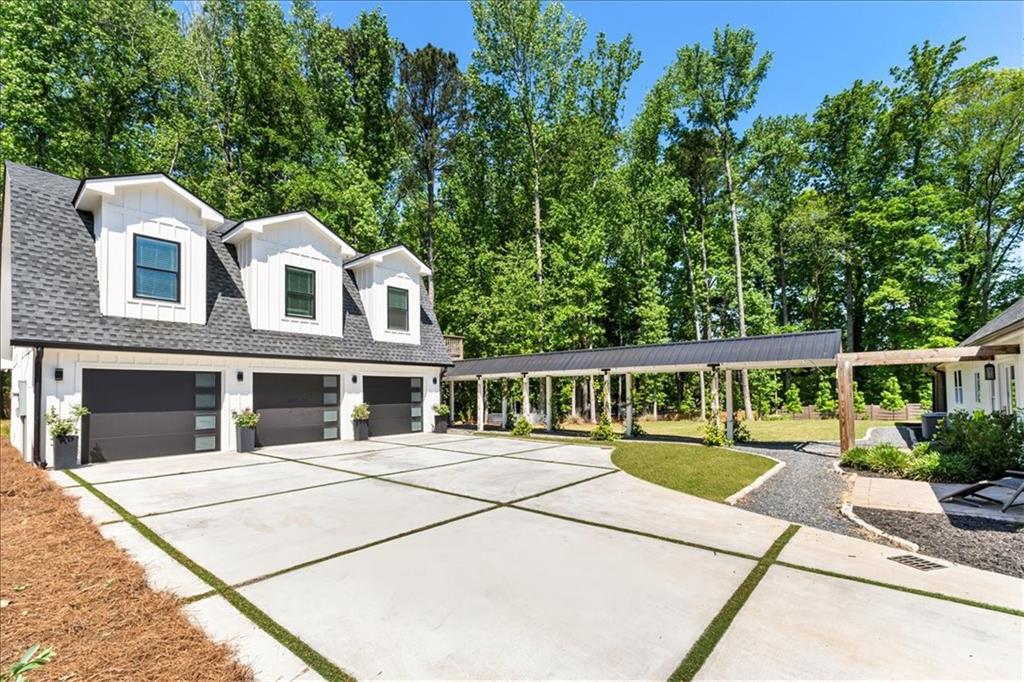 178 Sedalia Court