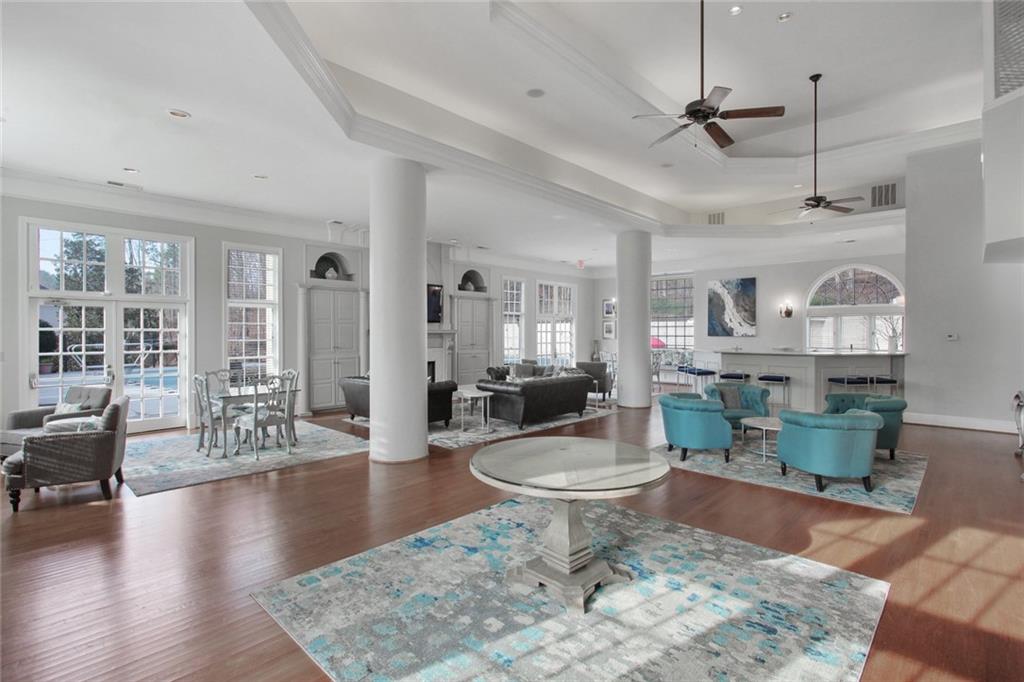 210 Wicklawn Way
