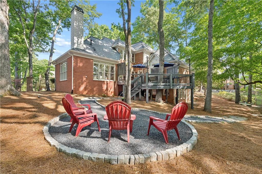 210 Wicklawn Way