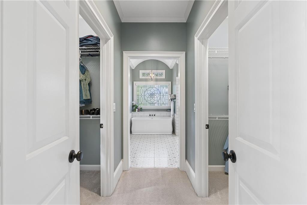 210 Wicklawn Way