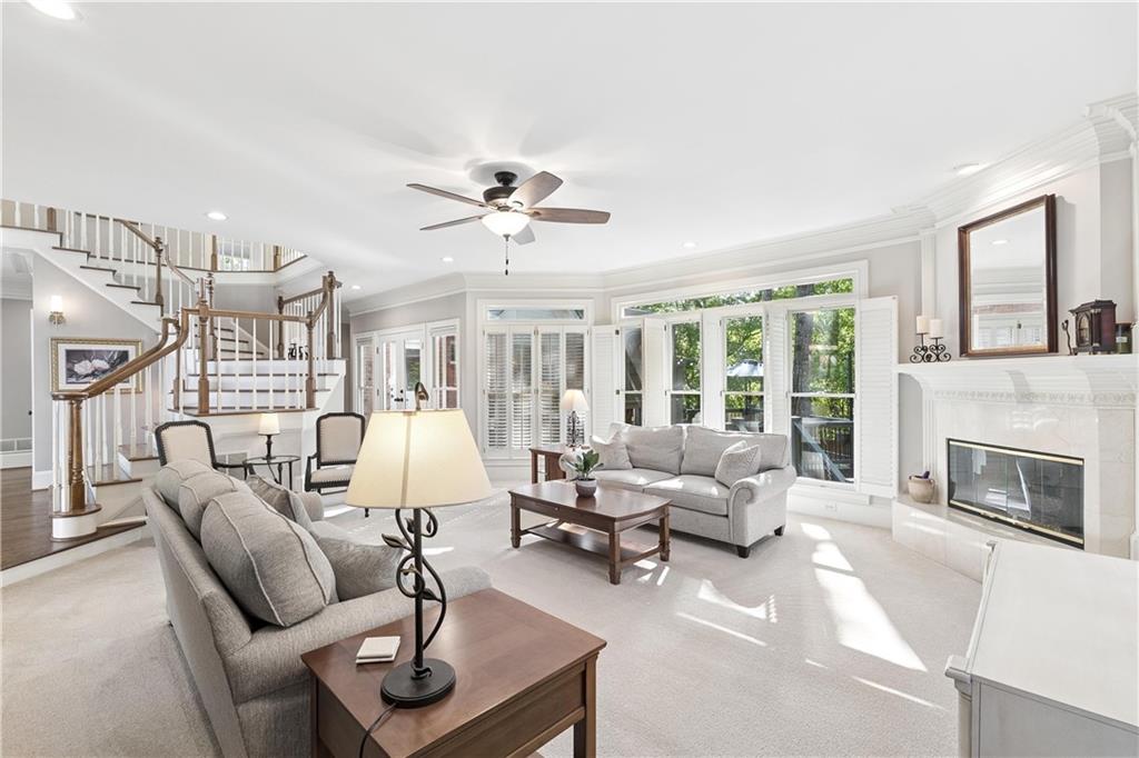 210 Wicklawn Way