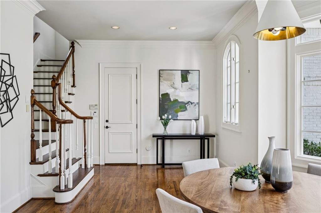 82 Blackland Road NW