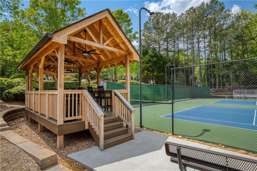 722 Brookshade Parkway