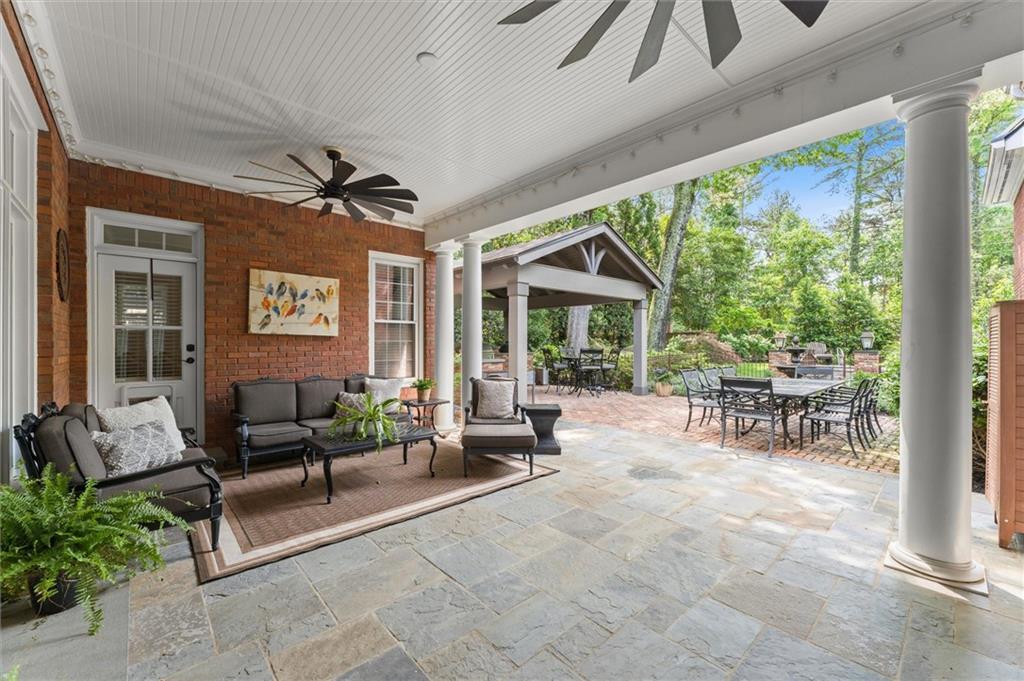 3554 Langley Oaks Court SE