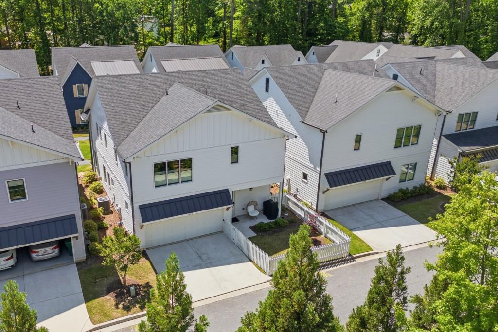 1822 Commons Circle