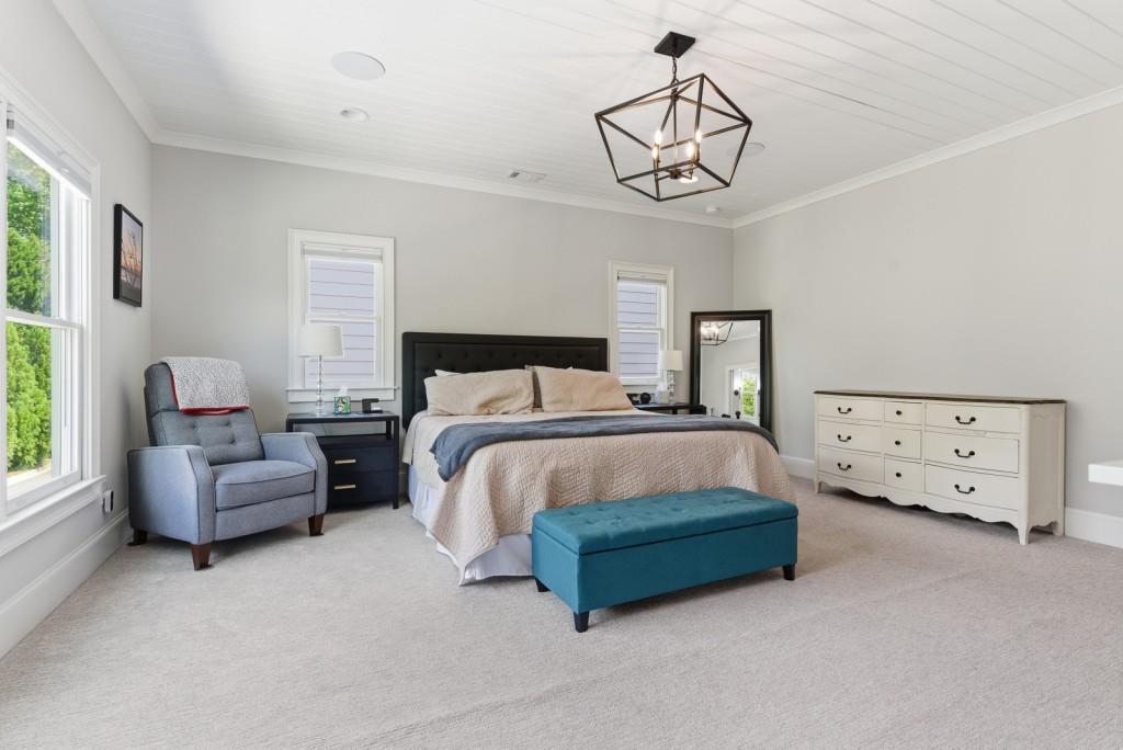 1822 Commons Circle