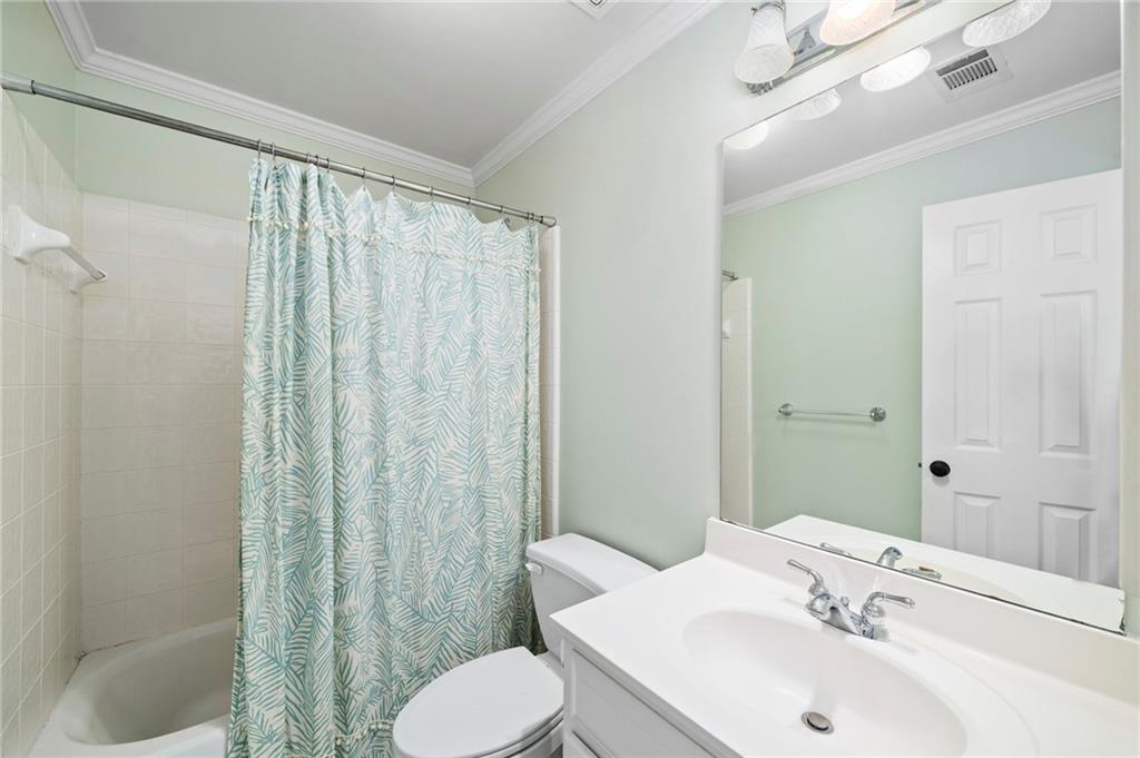 210 Hamilton Way