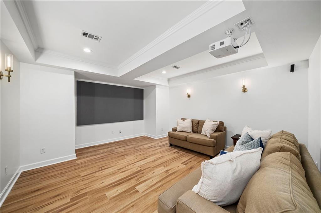 210 Hamilton Way
