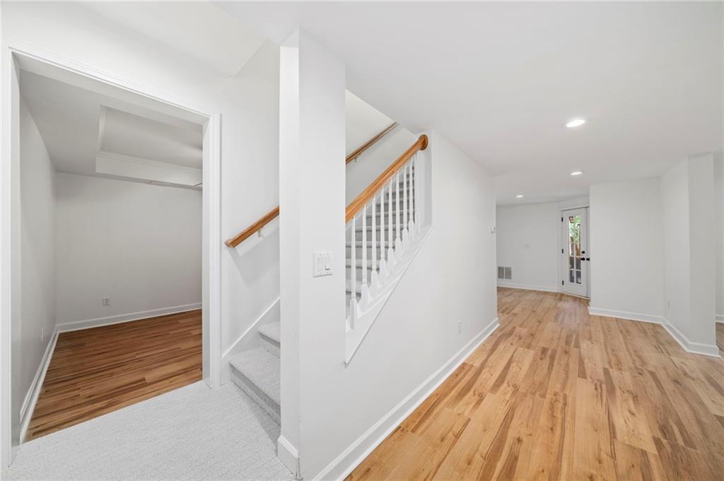 210 Hamilton Way