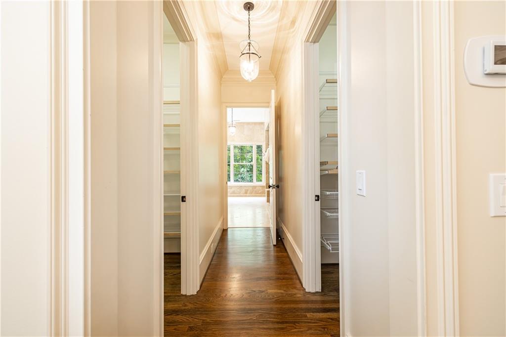 3322 Paces Ferry Avenue