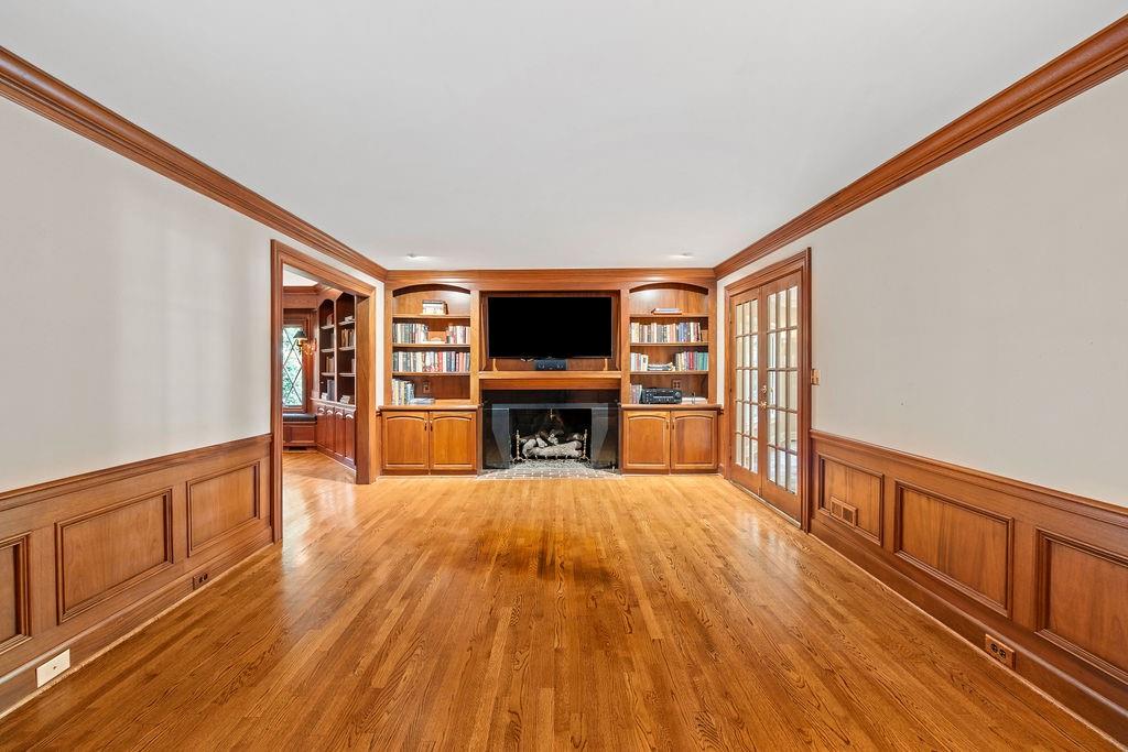5054 Pine Bark Circle