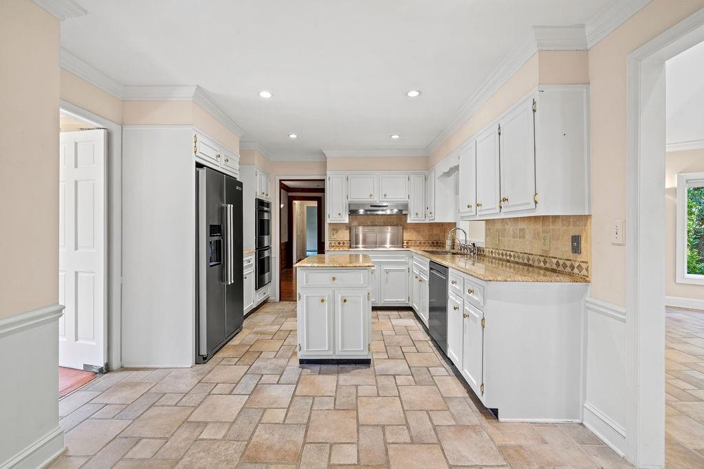 5054 Pine Bark Circle