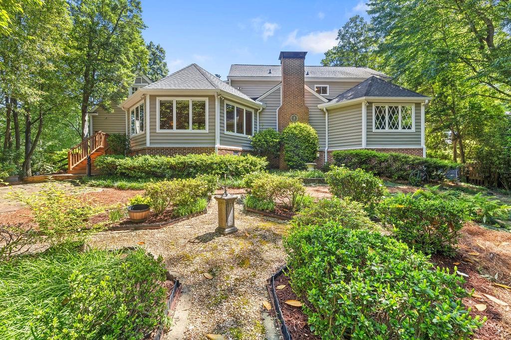 5054 Pine Bark Circle