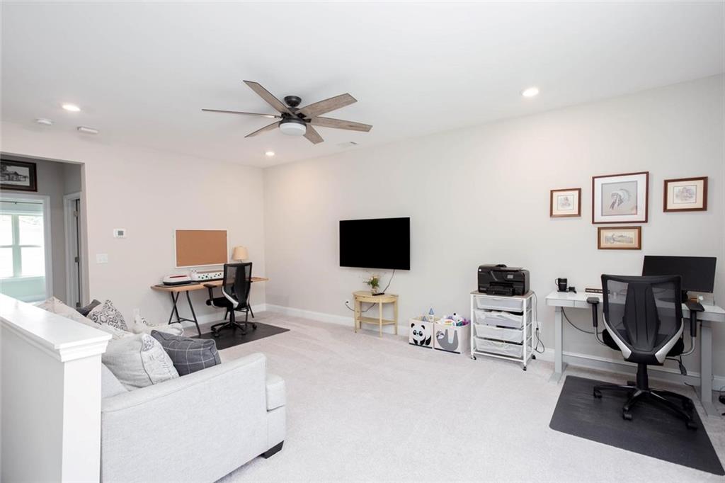 5722 Pickens Garden Lane