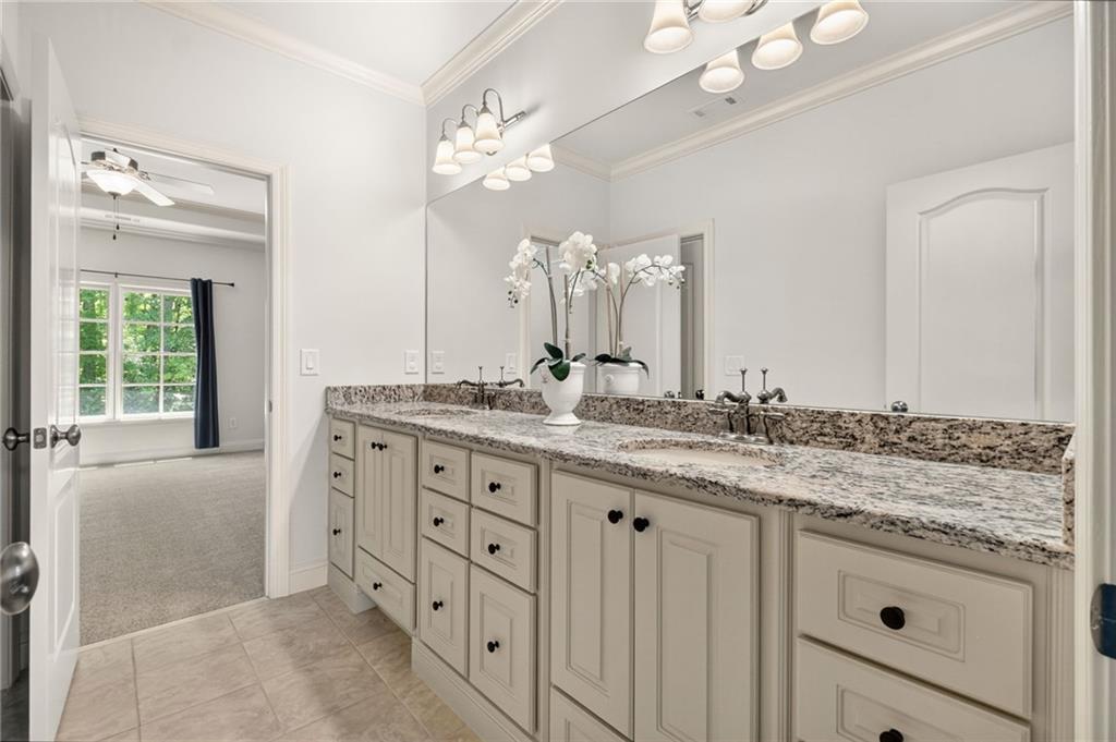 809 Creekside Trail