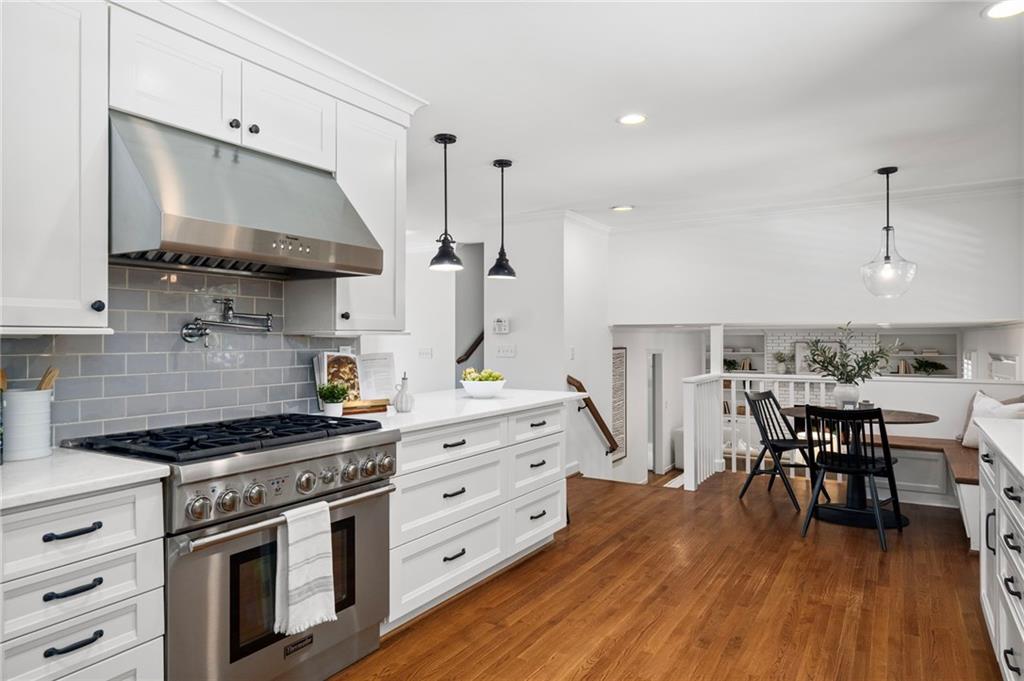 4094 Candler Lake Court NE