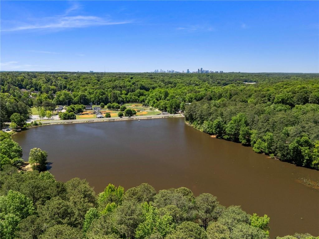4094 Candler Lake Court NE