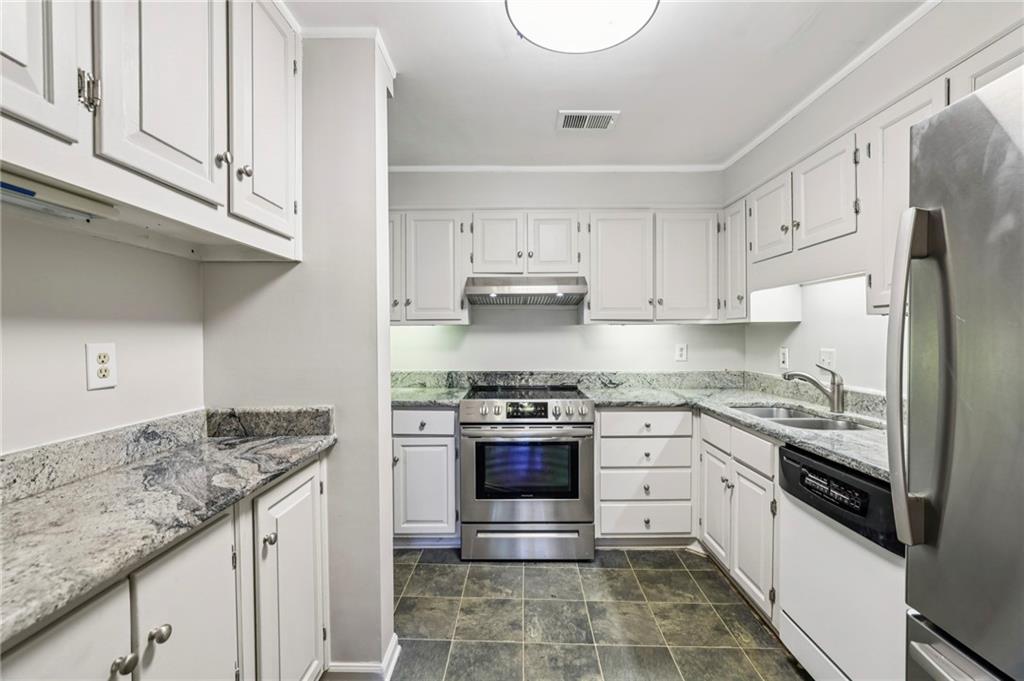 4545 Wieuca Road NE Unit 14