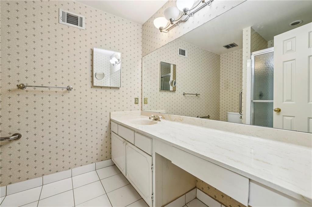 4545 Wieuca Road NE Unit 14