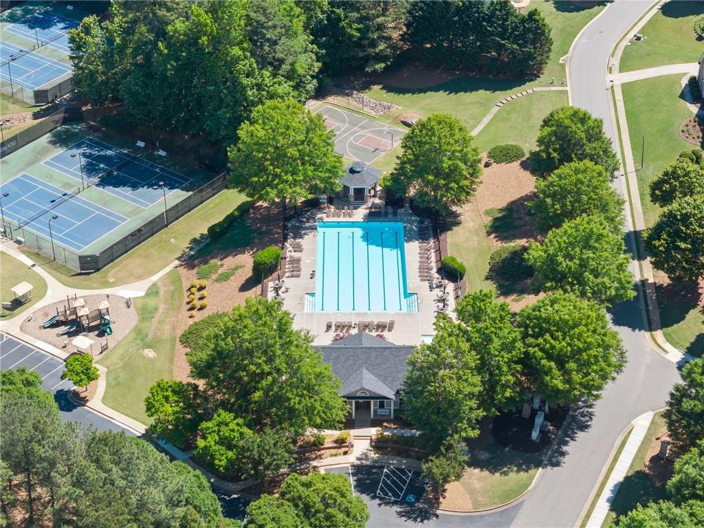 4935 Luke Drive