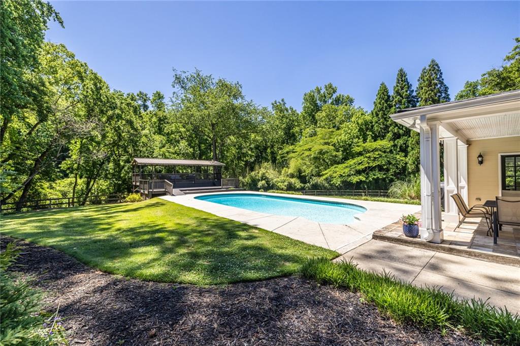429 Valley Brook Drive NE