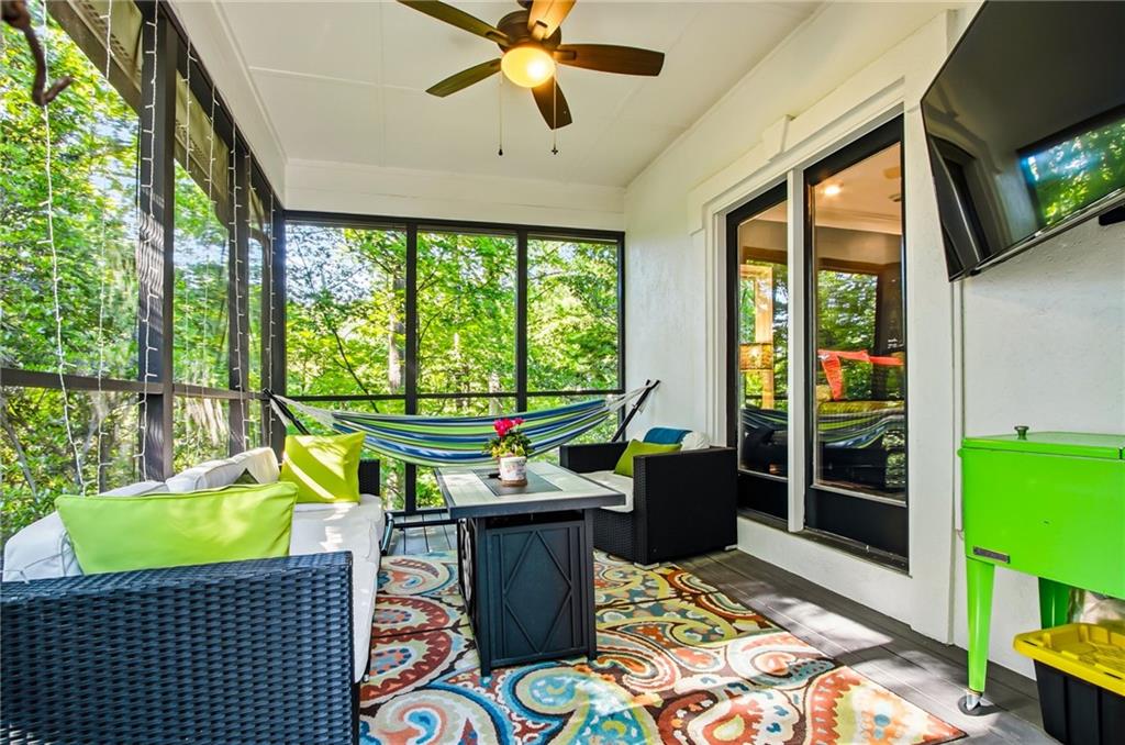 39 Plantation Drive NE