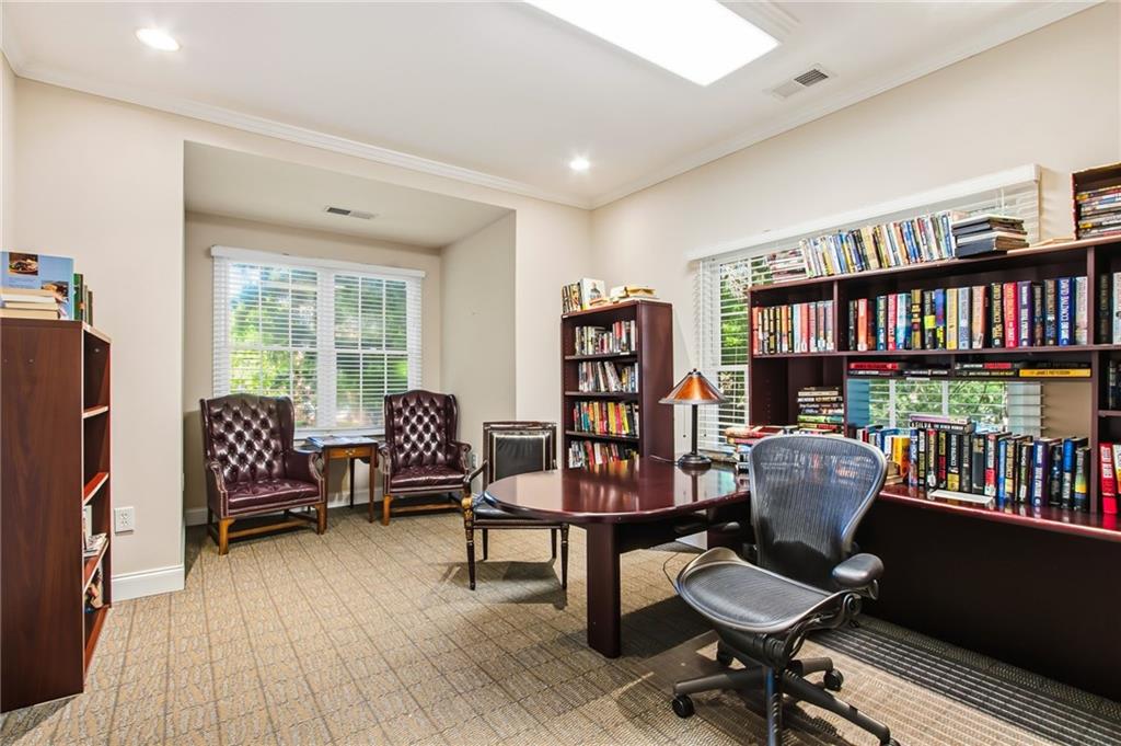 39 Plantation Drive NE