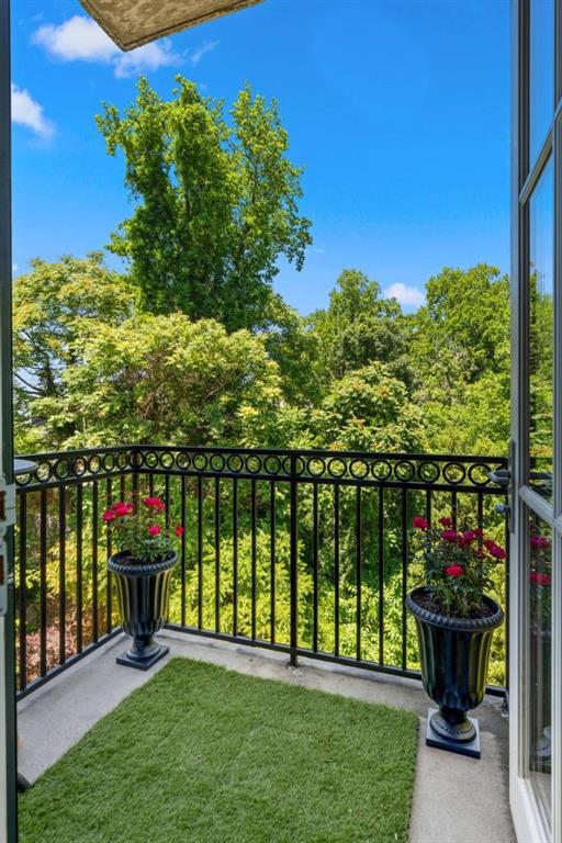 3235 Roswell Road NE Unit 604