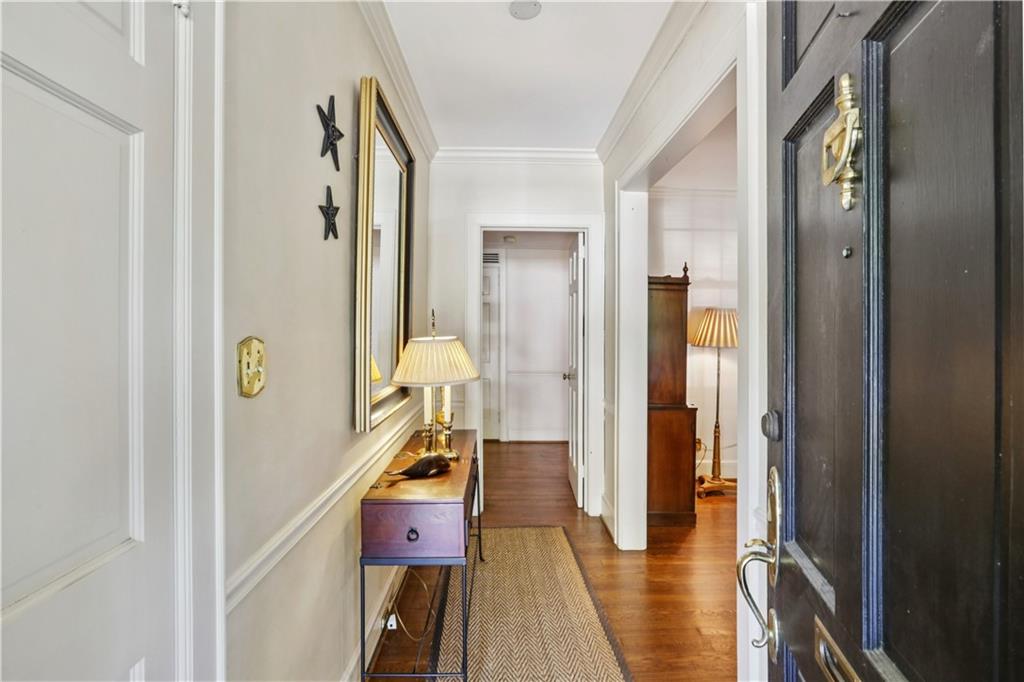 2029 Dellwood Drive NW