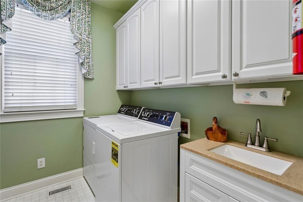 3460 Paces Ferry Circle SE