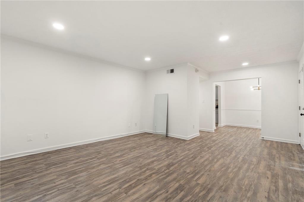 3470 Essex Avenue Unit 82