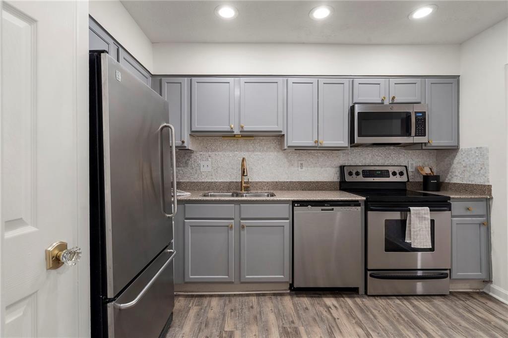 3470 Essex Avenue Unit 82