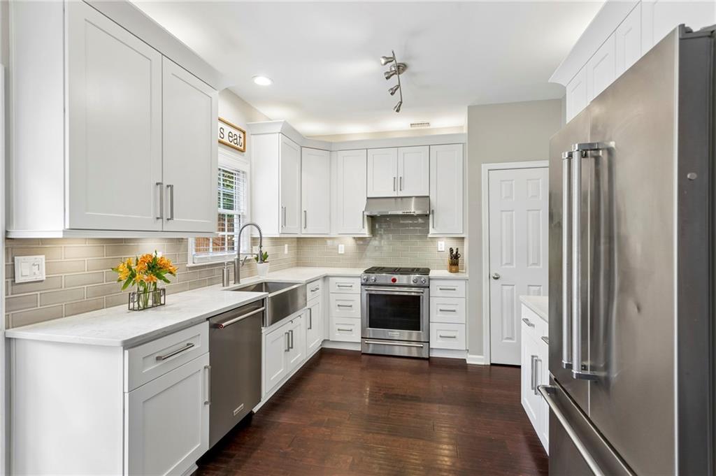 2855 Winter Rose Court