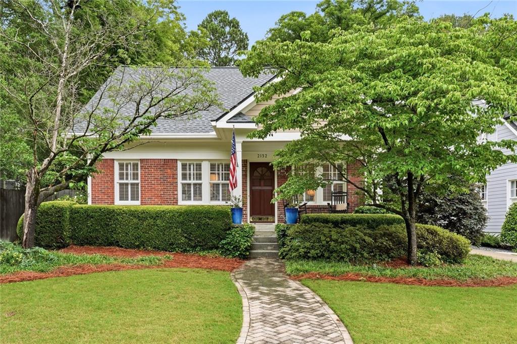 2132 Fairhaven Circle NE