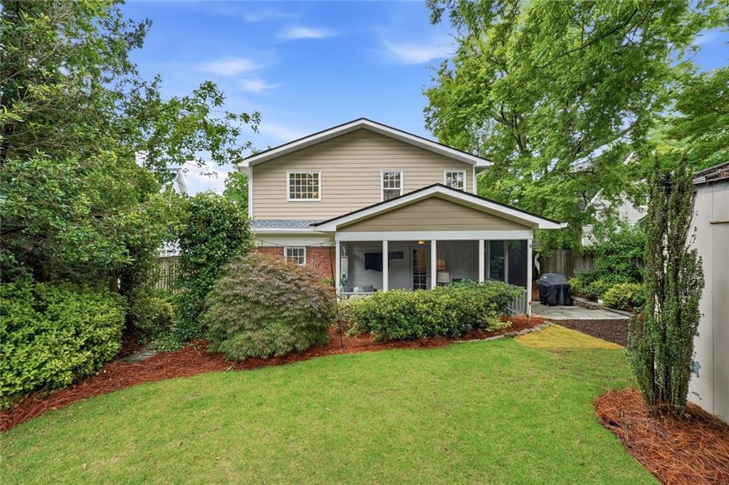 2132 Fairhaven Circle NE