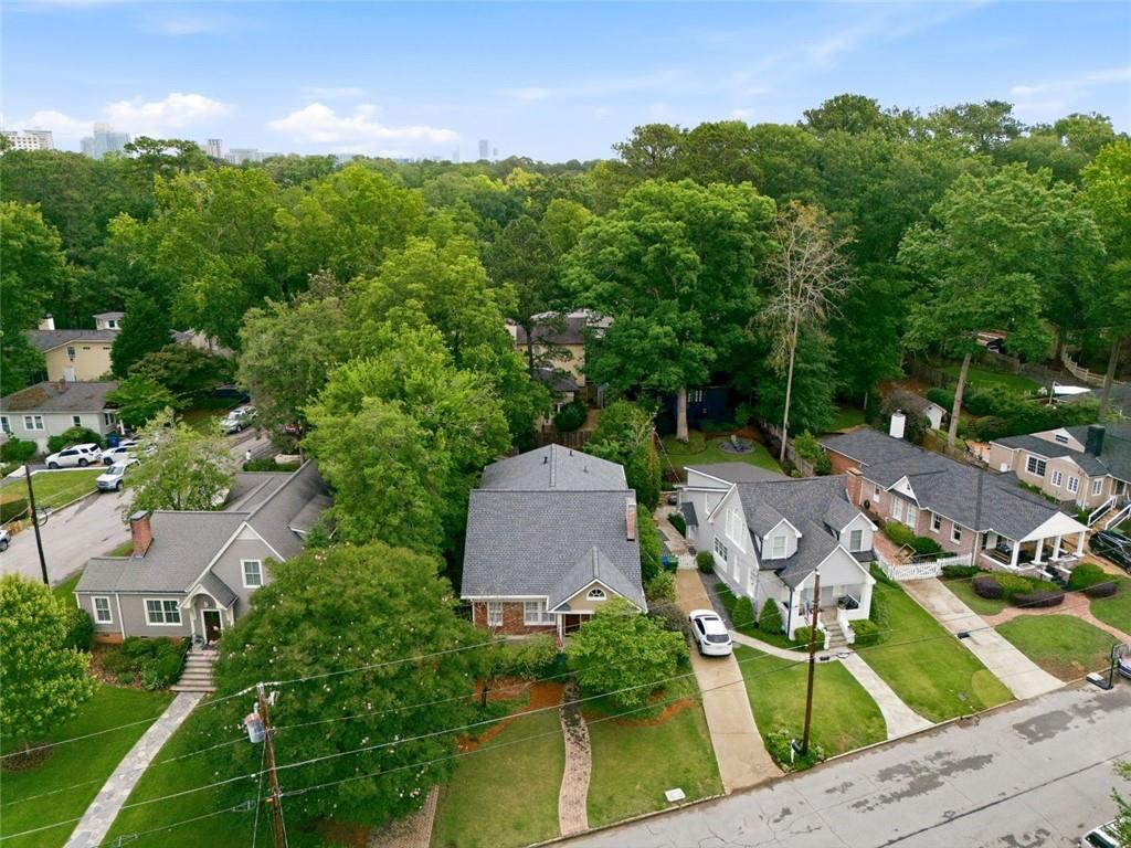 2132 Fairhaven Circle NE