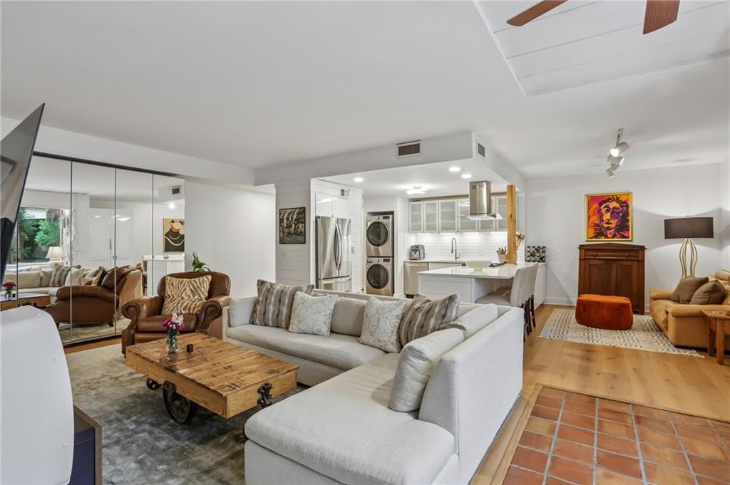 2632 Peachtree Road NW Unit 302B