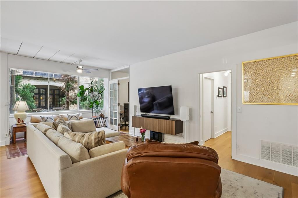 2632 Peachtree Road NW Unit 302B