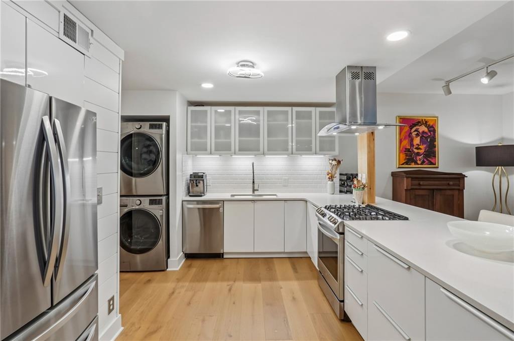 2632 Peachtree Road NW Unit 302B