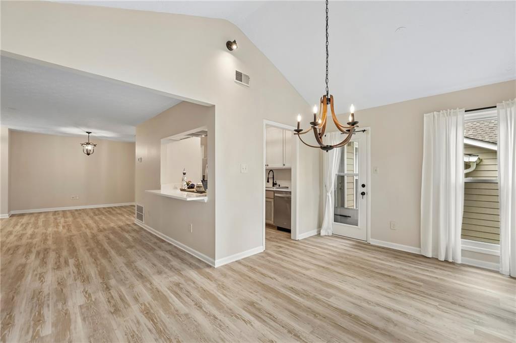 2214 Lake Pointe Circle