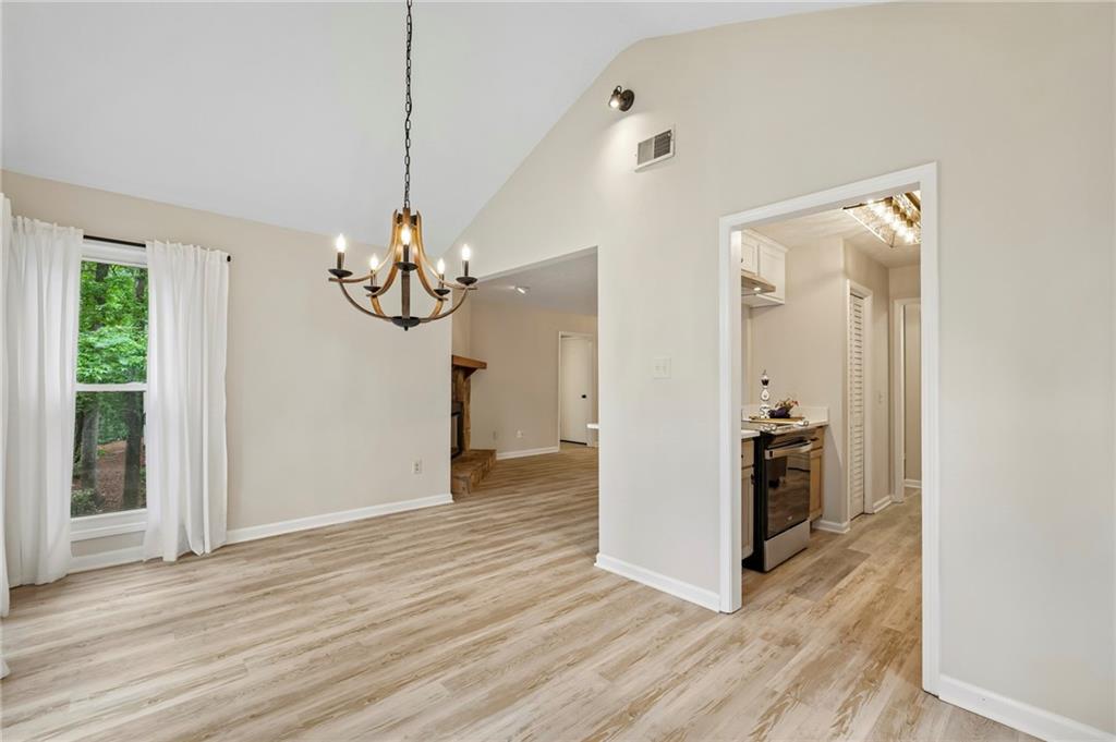 2214 Lake Pointe Circle