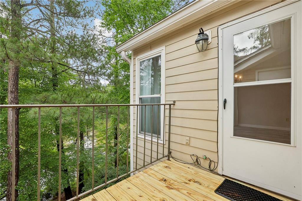 2214 Lake Pointe Circle