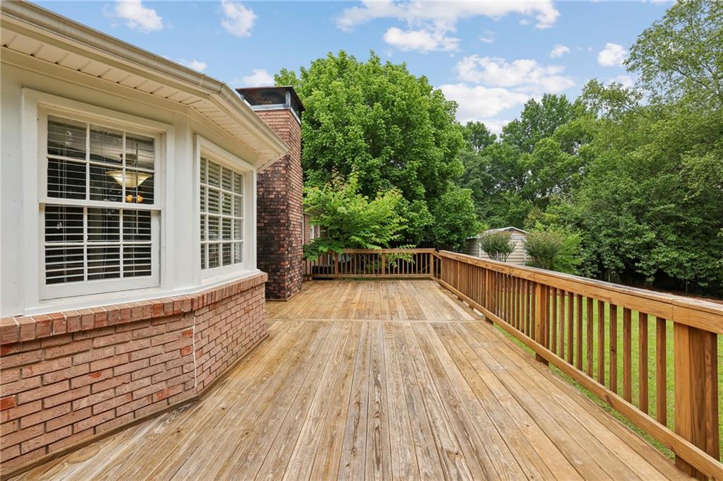 5209 Happy Hollow Road